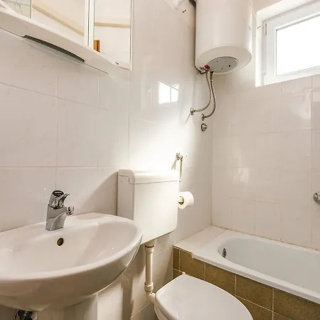 Olga 1 Apartment
