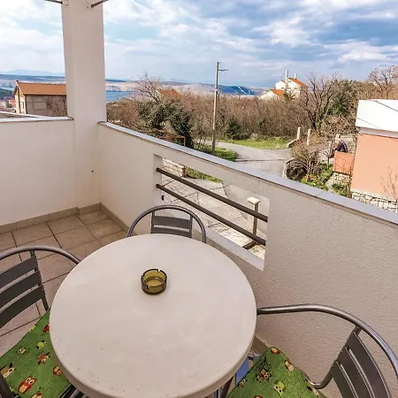 Olga 1 Apartment *