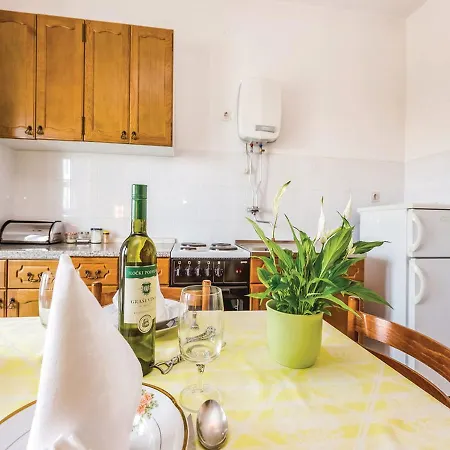 Olga 1 Apartment