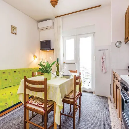 Apartment Olga 1 Jadranovo